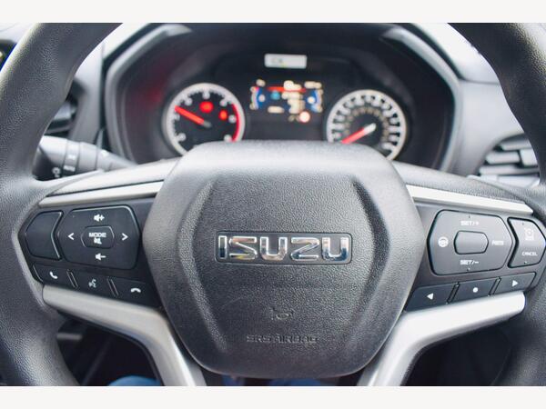 2023(73) Isuzu D-Max Pickup 1.9 TD Utility Diff Lock 4WD Euro 6 (s/s) 4dr