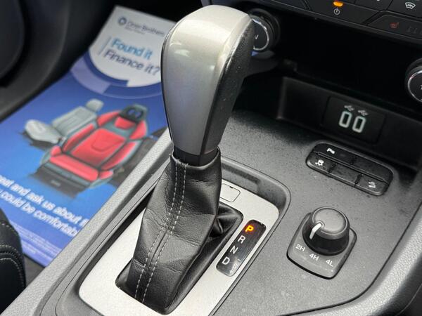 Ford Ranger 2.2 TDCi Limited Durashift 4WD Euro 5 4dr at 22th