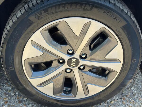 Kia Niro 64kWh 4+ Auto 5dr