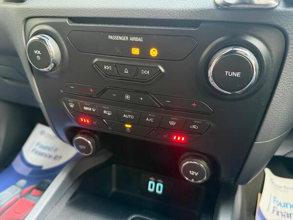 Ford Ranger 3.2 TDCi Wildtrak Auto 4WD Euro 5 4dr at 38th