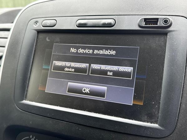 Renault Trafic 2.0 dCi ENERGY 28 Sport SWB Standard Roof Euro 6 (s/s) 5dr at 20th