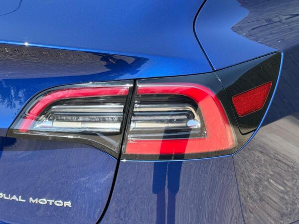Tesla Model 3 (Dual Motor) Long Range Auto 4WDE 4dr