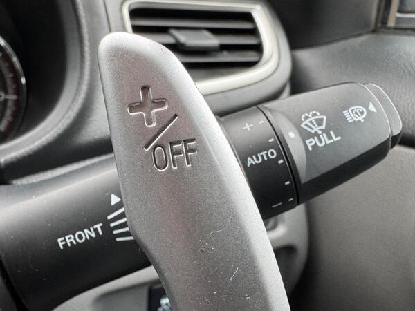 Mitsubishi L200 2.4 DI-D DC Challenger Auto 4WD Euro 6 4dr