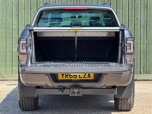 Ford Ranger 3.2 TDCi Wildtrak Auto 4WD Euro 5 4dr at 13th
