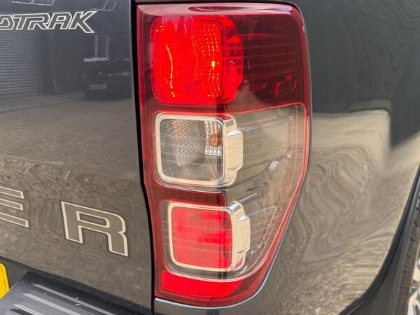 Ford Ranger 2.0 EcoBlue Wildtrak Auto 4WD Euro 6 (s/s) 4dr at 51th