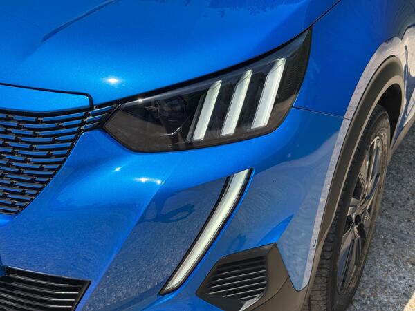 Peugeot E-2008 50kWh GT Premium Auto 5dr (7kW Charger)