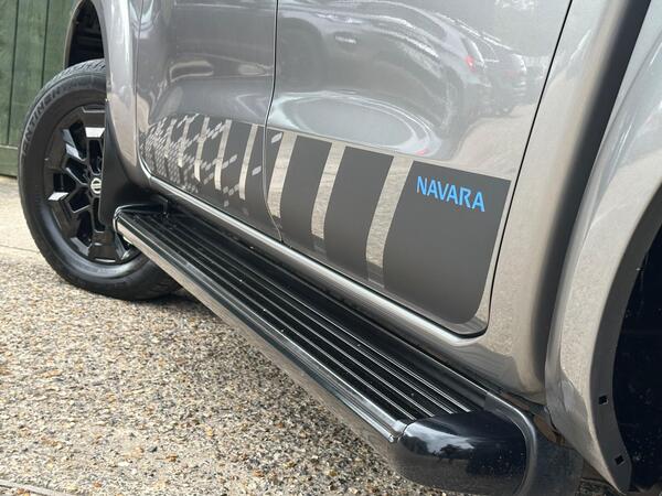 Nissan Navara 2.3 dCi N-Guard 4WD Euro 6 (s/s) 4dr at 53th