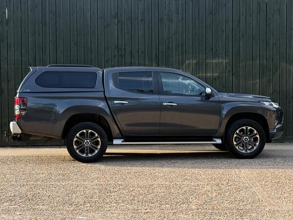 Mitsubishi L200 2.2 DI-D DC Barbarian X Auto 4WD Euro 6 (s/s) 4dr at 20th