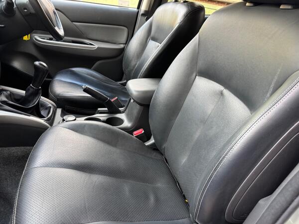 Fiat Fullback 2.4D Cross 4WD Euro 6 4dr at 20th