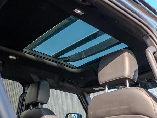 LAND ROVER DEFENDER X-DYNAMIC SE D MHEV A - Image 41