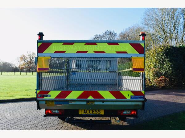 2022(22) Ford Transit Chassis Cab 350 Dropside HD Leader RWD L4 Euro 6