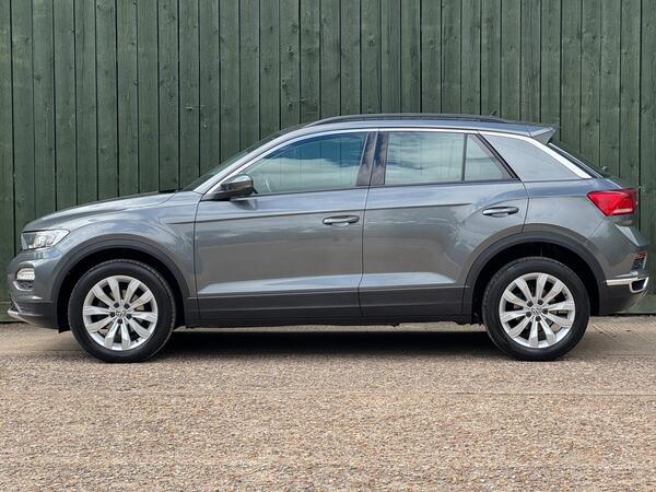 Volkswagen T-Roc 1.5 TSI EVO SE DSG Euro 6 (s/s) 5dr at 11th