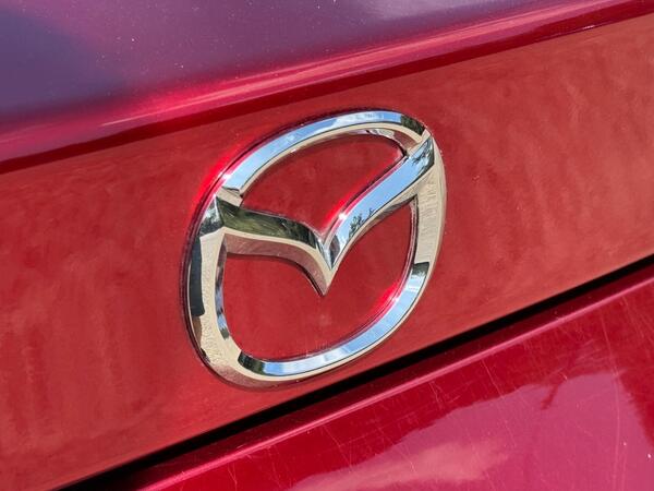 Mazda MX-5 1.5 SKYACTIV-G Sport Nav+ Euro 6 2dr at 41th
