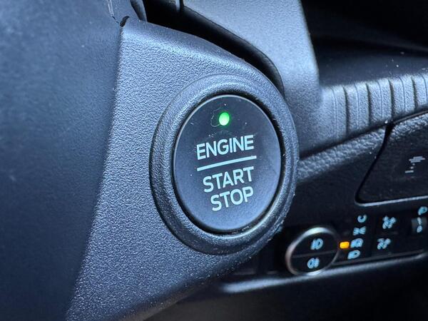 Ford Ranger 2.0 TD EcoBlue Wildtrak Auto 4WD Euro 6 (s/s) 4dr at 33th