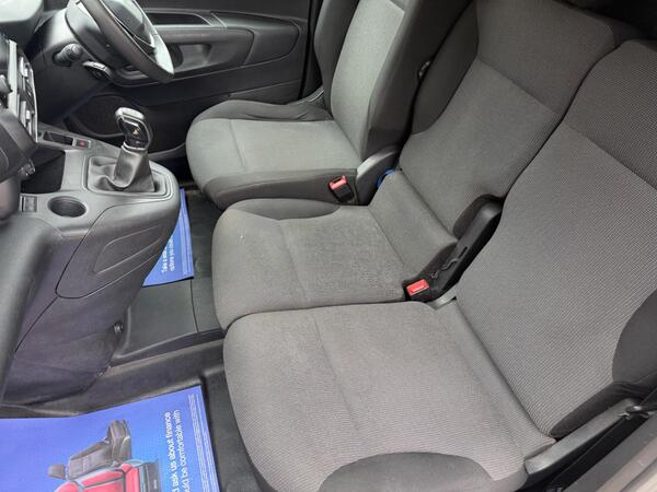 Peugeot Partner 1.5 BlueHDi 1000 Asphalt Standard Panel Van SWB Euro 6 5dr at 6th