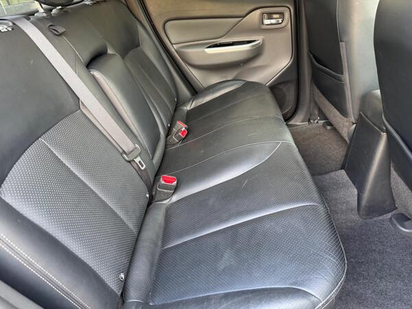 Fiat Fullback 2.4D Cross 4WD Euro 6 4dr at 24th