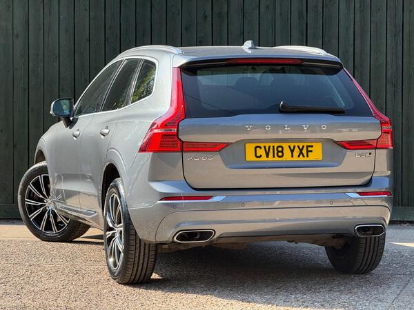 Volvo XC60 2.0 D5 PowerPulse Inscription Auto AWD Euro 6 (s/s) 5dr at 12th