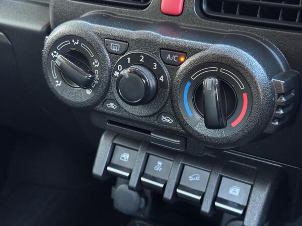 Suzuki Jimny 1.5 LCV ALLGRIP Euro 6 3dr at 25th
