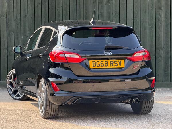 Ford Fiesta 1.5T EcoBoost ST-3 Euro 6 5dr at 13th