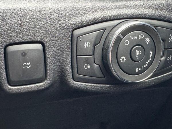 Ford Ranger 2.0 EcoBlue Stormtrak Pickup Double Cab 4dr Diesel Auto 4WD Euro 6 (s/s) (213 ps) at 25th
