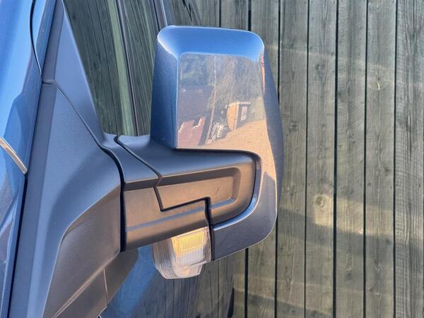 Ford Transit Custom 2.0 300 EcoBlue Limited Crew Van L1 H1 Euro 6 (s/s) 5dr at 50th