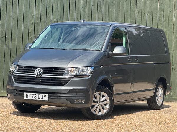 Volkswagen Transporter 2.0 TDI T30 Highline FWD SWB Euro 6 (s/s) 5dr at 13th
