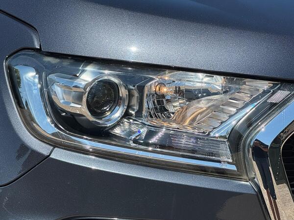 Ford Ranger 2.2 TDCi Limited 1 4WD Euro 5 (s/s) 4dr (Eco Axle) at 40th