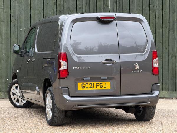 Peugeot Partner 1.5 BlueHDi 1000 Asphalt Standard Panel Van SWB Euro 6 5dr at 16th