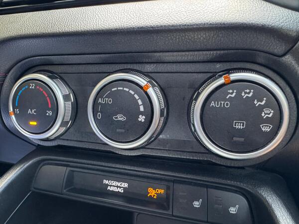 Mazda MX-5 1.5 SKYACTIV-G Sport Nav+ Euro 6 2dr at 38th