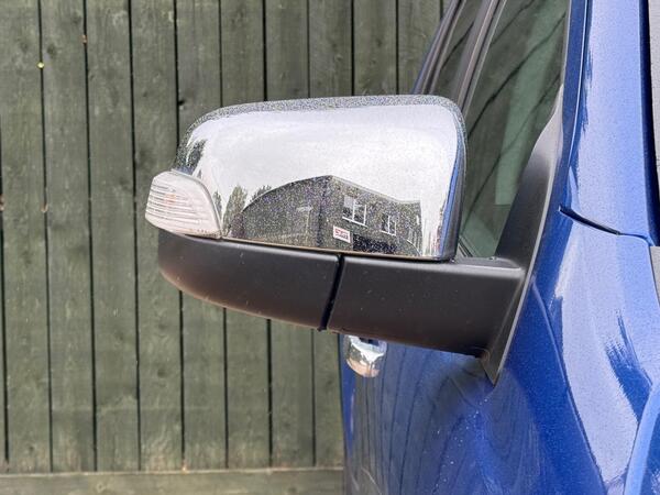 Ford Ranger 2.2 TDCi Limited Durashift 4WD Euro 5 4dr at 41th