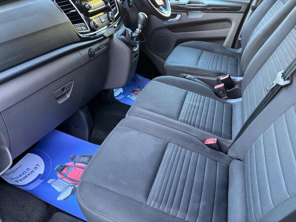 Ford Transit Custom 2.0 300 EcoBlue Limited Crew Van L1 H1 Euro 6 (s/s) 5dr at 12th
