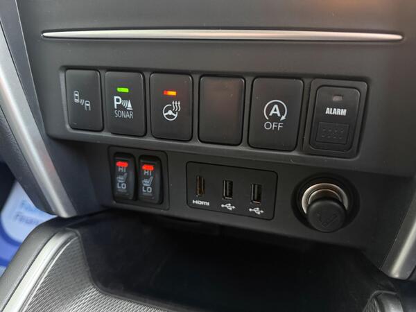 Mitsubishi L200 2.2 DI-D DC Barbarian X Auto 4WD Euro 6 (s/s) 4dr at 19th