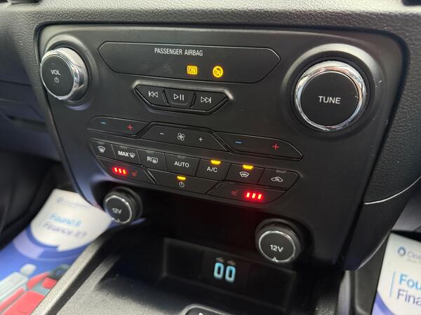 Ford Ranger 2.0 EcoBlue Wildtrak Auto 4WD Euro 6 (s/s) 4dr at 24th