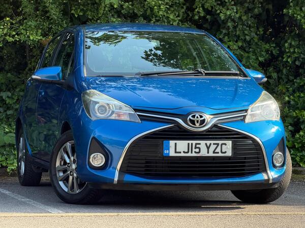 2015 TOYOTA YARIS 1.33 DUAL VVT I ICON EURO 5 5DR EURO 5 6,600 MANUAL... photo