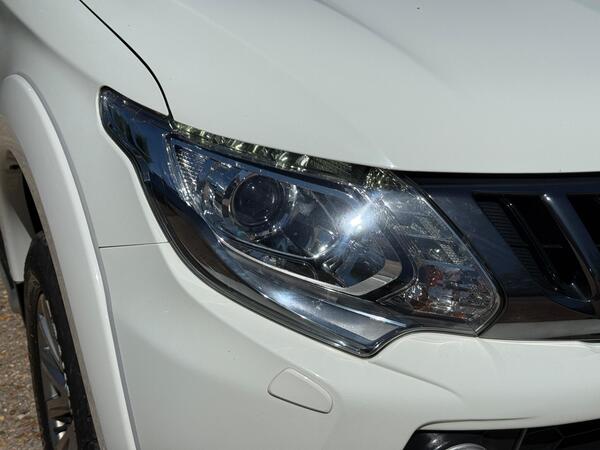 Mitsubishi L200 2.4 DI-D DC Warrior 4WD Euro 6 4dr
