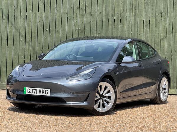 Tesla Model 3 (Dual Motor) Long Range Auto 4WDE 4dr at 2th