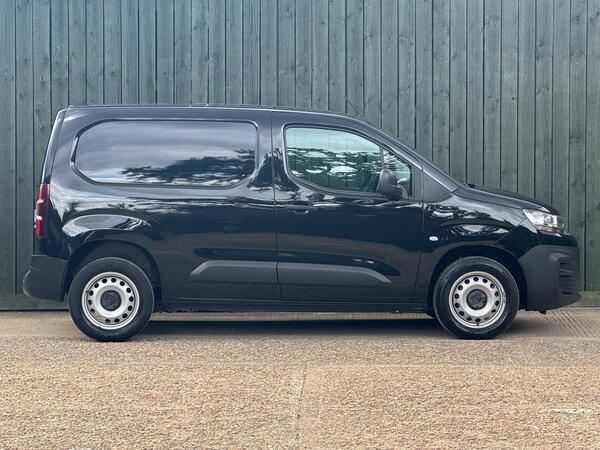 Citroen Berlingo 1.5 BlueHDi 1000 Enterprise Edition M SWB Euro 6 (s/s) 5dr at 8th