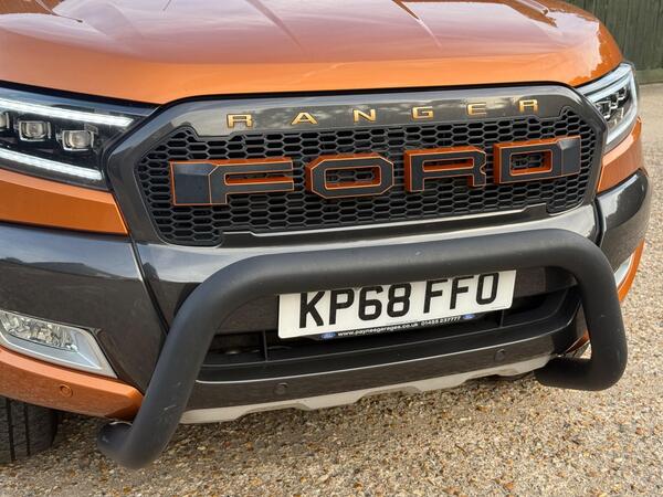 Ford Ranger 3.2 TDCi Wildtrak Auto 4WD Euro 5 4dr at 41th