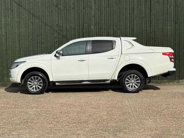 Mitsubishi L200 2.4 DI-D DC Warrior 4WD Euro 6 4dr at 12th