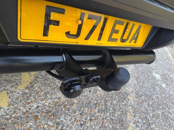 Nissan Navara 2.3 dCi N-Guard 4WD Euro 6 (s/s) 4dr at 50th