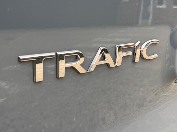 Renault Trafic 2.0 dCi Blue LL30 Extra L2 H1 Euro 6 (s/s) 5dr