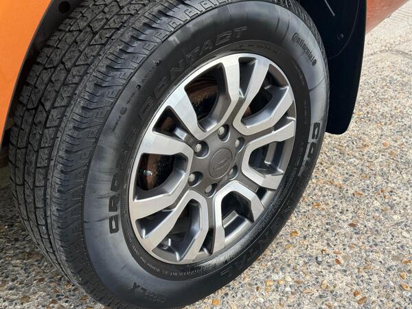 Ford Ranger 3.2 TDCi Wildtrak Auto 4WD Euro 5 4dr at 28th