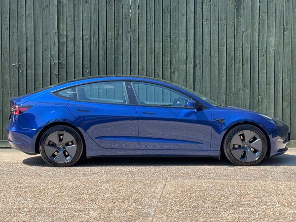 Tesla Model 3 (Dual Motor) Long Range Auto 4WDE 4dr at 14th