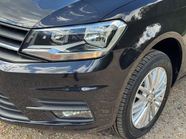 Volkswagen Caddy Maxi 2.0 TDI C20 BlueMotion Tech Highline LWB Euro 6 (s/s) 6dr at 45th