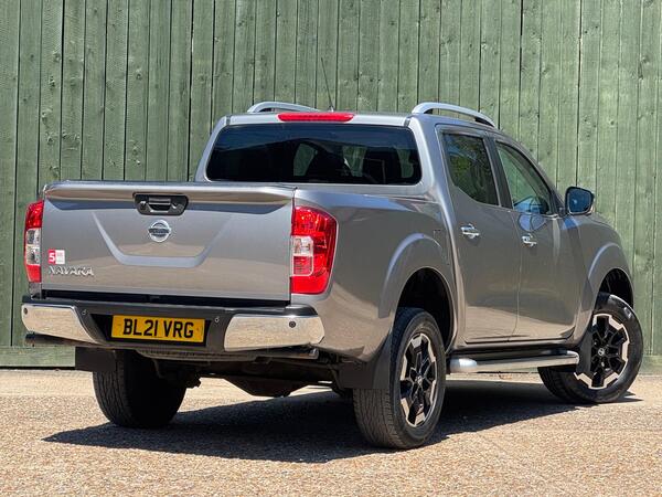 Nissan Navara 2.3 dCi Tekna Auto 4WD Euro 6 4dr at 22th
