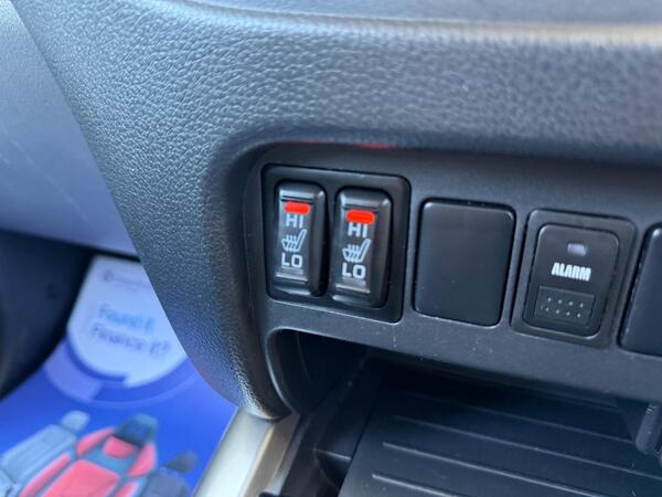 Mitsubishi L200 2.4 DI-D DC Warrior 4WD Euro 6 4dr