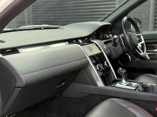 Land Rover Discovery Sport 2.0 D200 MHEV R-Dynamic SE Auto 4WD Euro 6 (s/s) 5dr - Image 3