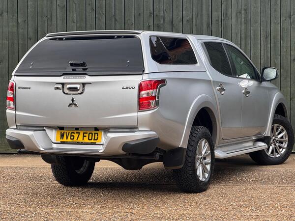 Mitsubishi L200 2.4 DI-D DC Barbarian 4WD Euro 6 4dr at 17th