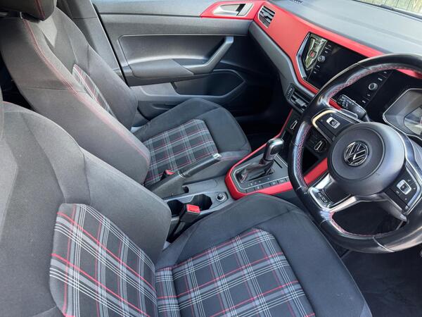 Volkswagen Polo 2.0 TSI GTI DSG Euro 6 (s/s) 5dr at 4th