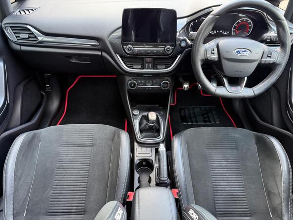 Ford Fiesta 1.5T EcoBoost ST-3 Euro 6 5dr at 2th